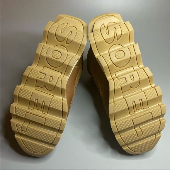 sorel kinetic conquest velvet tan